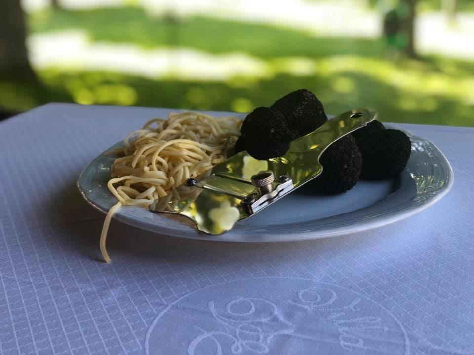 Hotel Villa Elia Calizzano Esterno foto